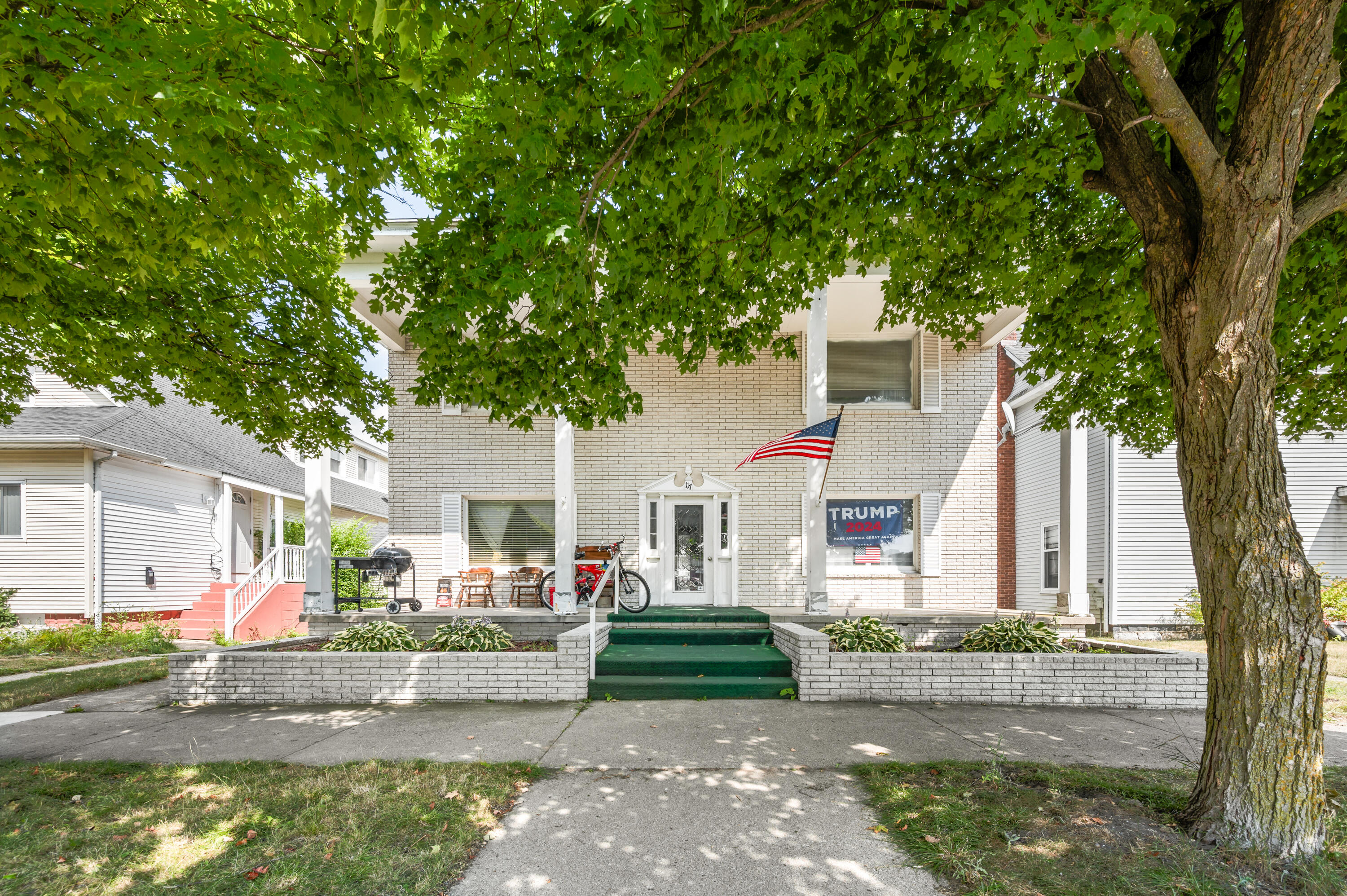 117 S Warren Avenue