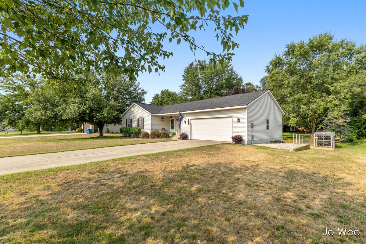 11395 Hunters Meadow Drive