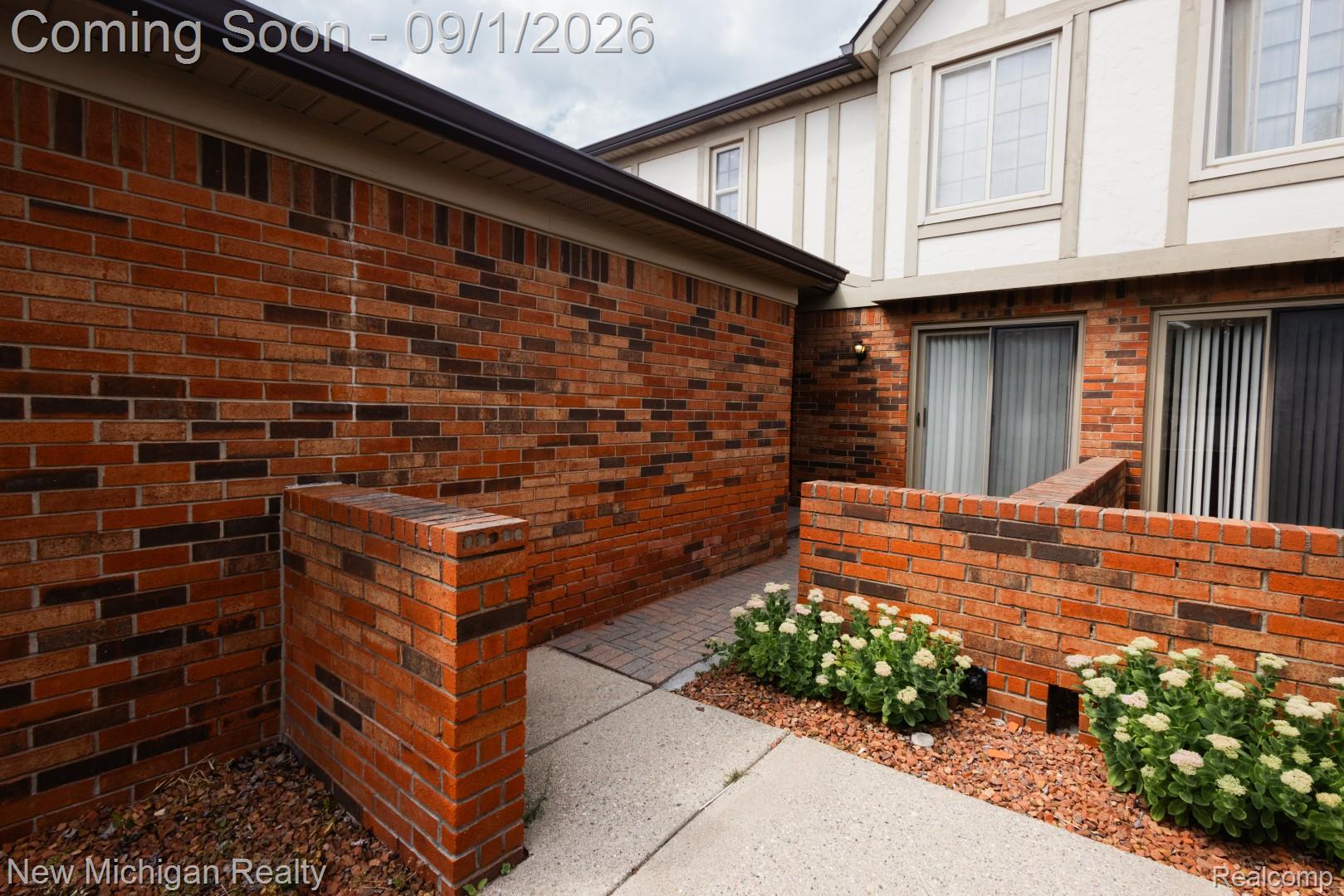 49355 Marquette Court