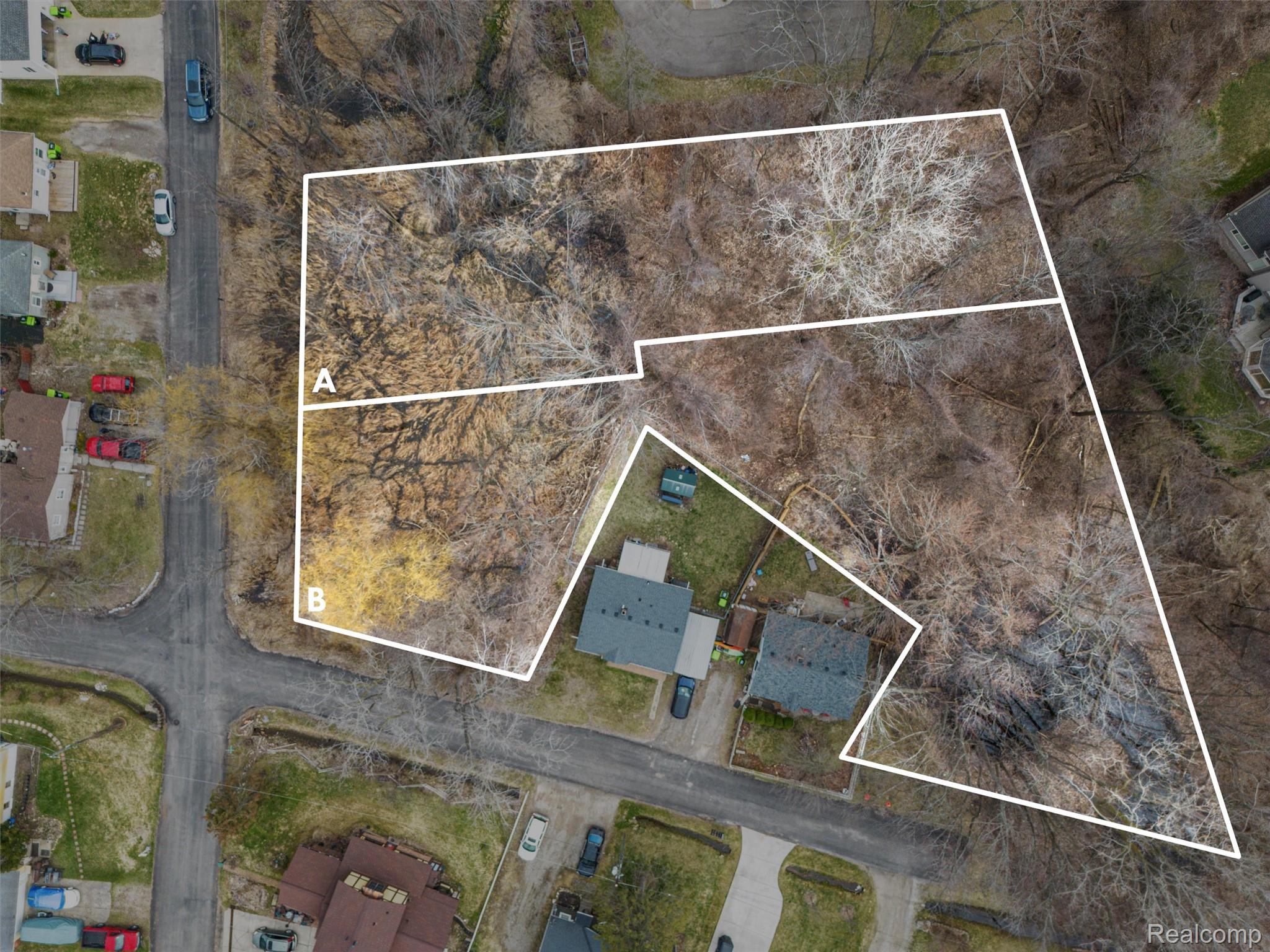 0000 Paramount 50-22-02-379-019 Street