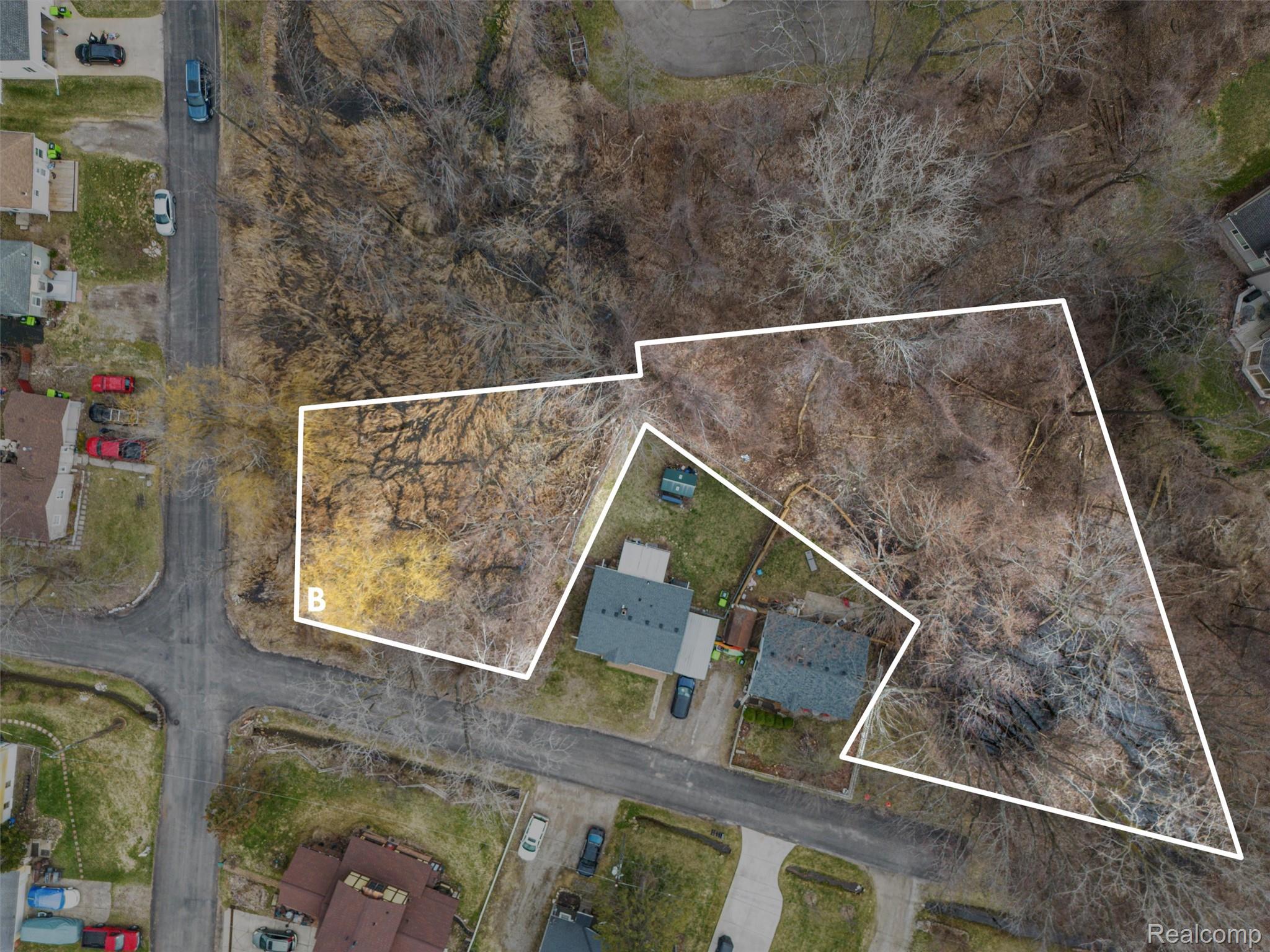 0000 Paramount 50-22-02-379-019 Street