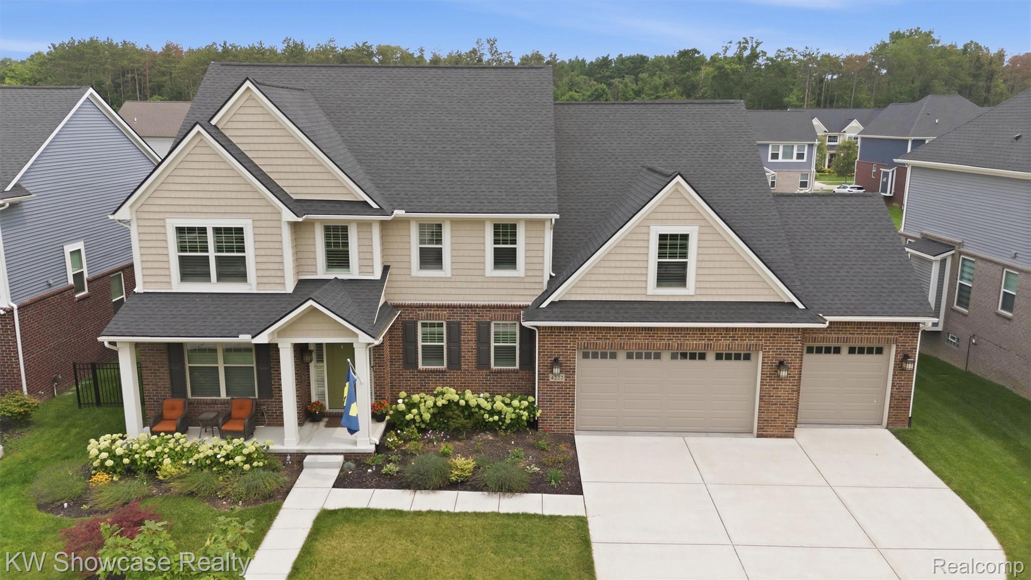 4222 Ascott Lane