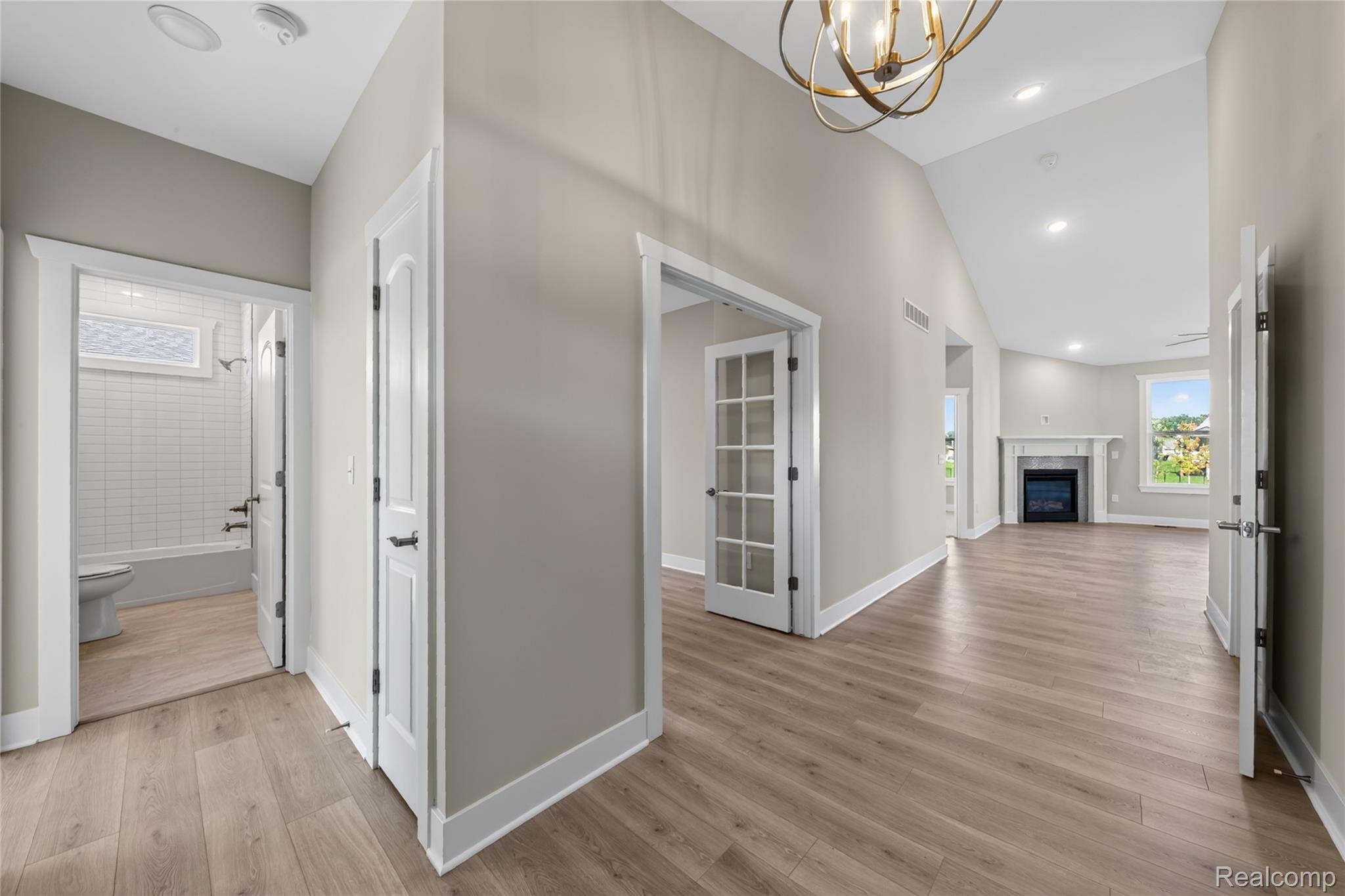 617 ROUND ROCK Drive