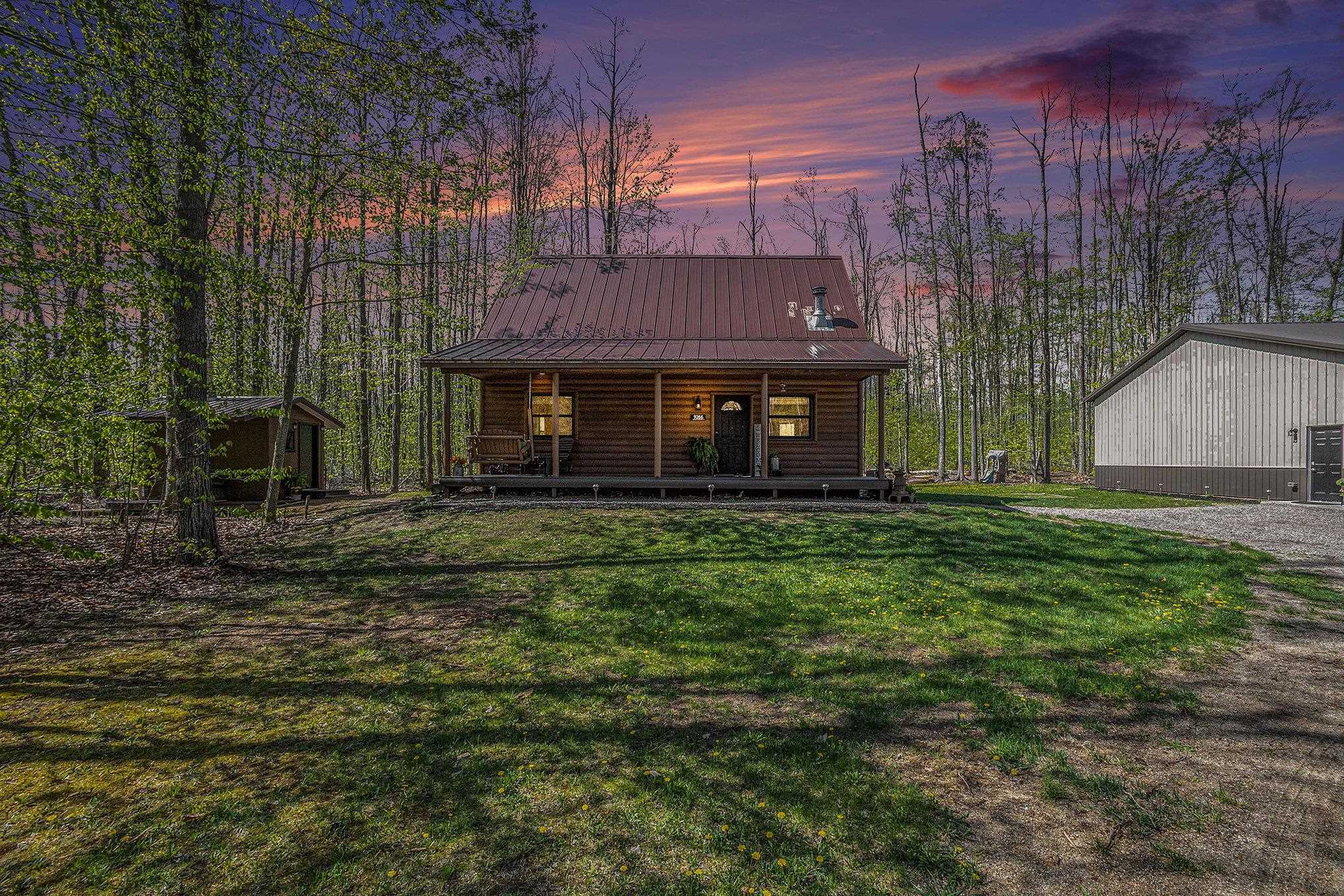 9266 Kenyon Trail
