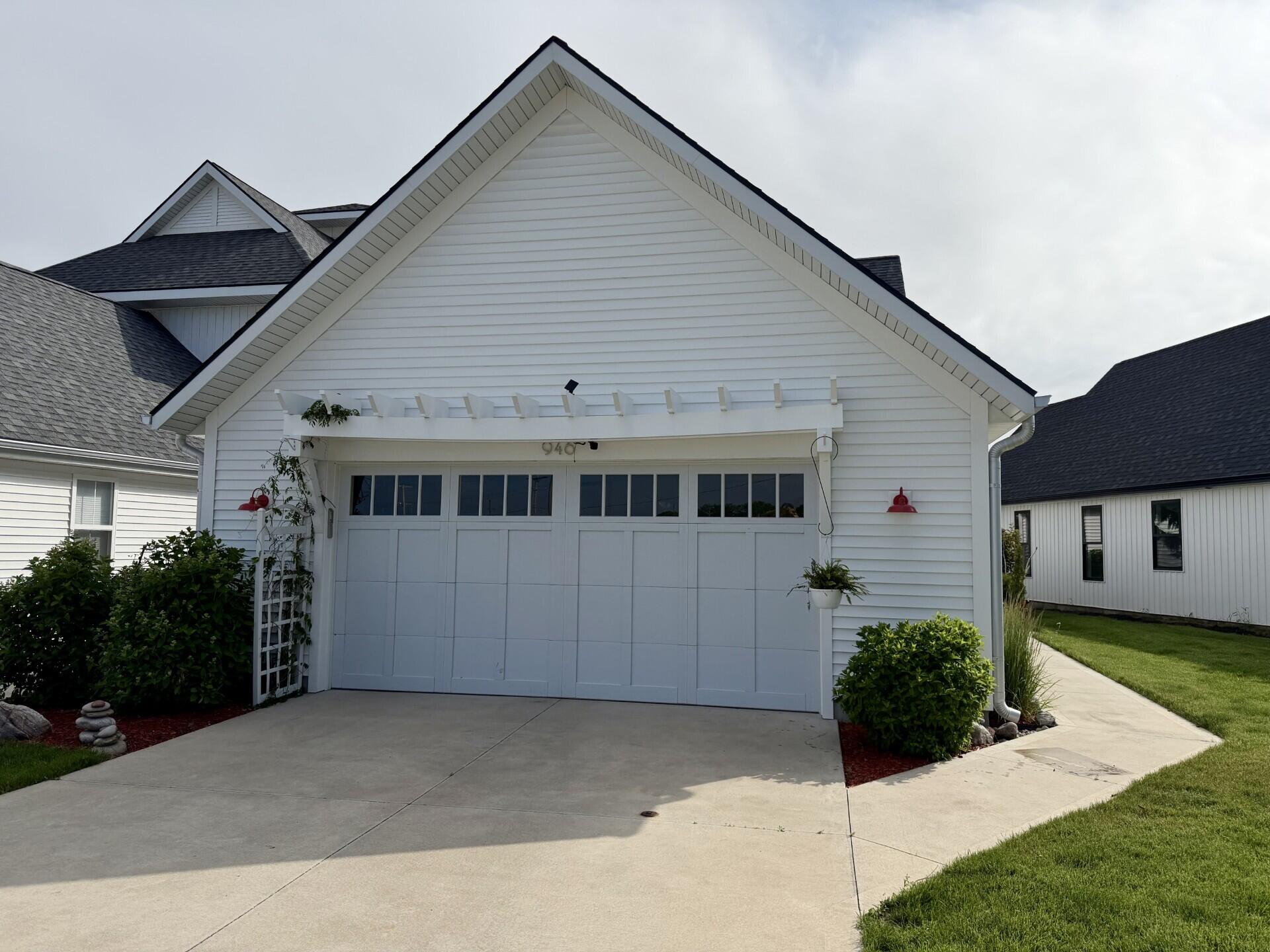 946 Boardwalk Cove Drive