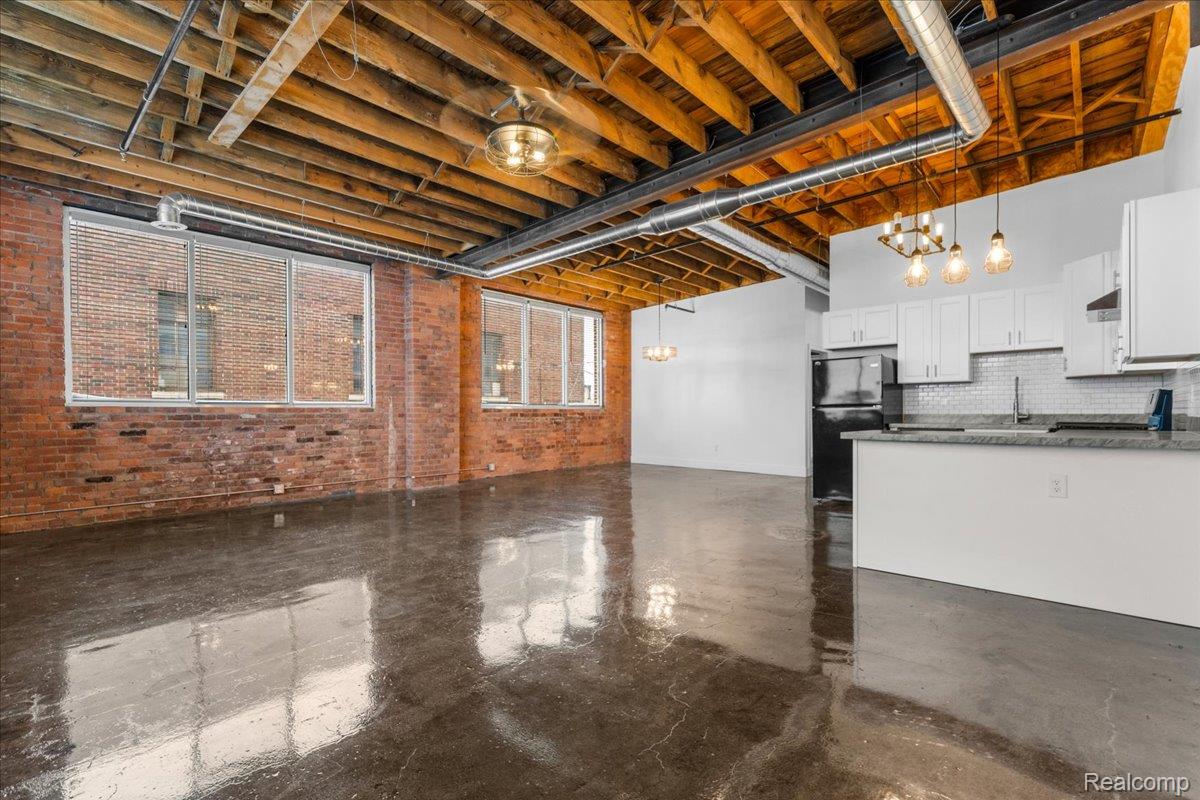 2614 Riopelle Street 1