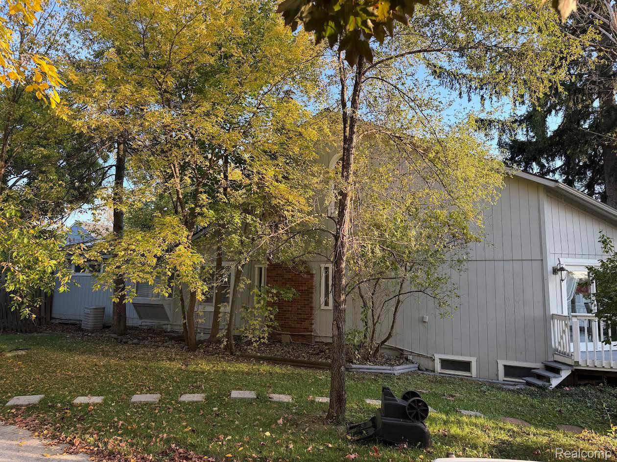 2295 Austin Drive