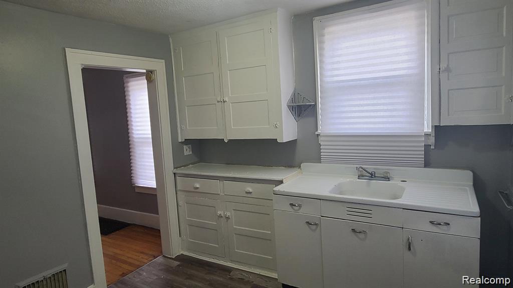 12019 Woodmont Avenue