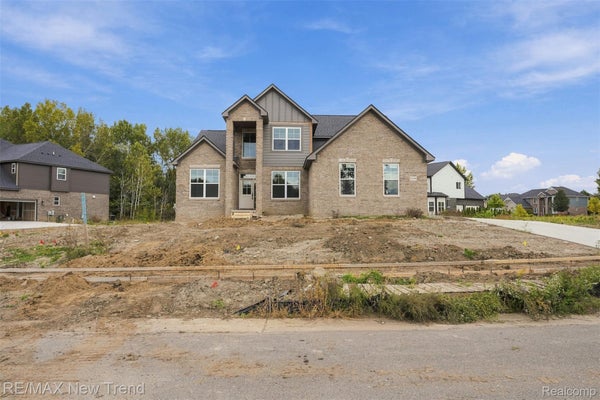 24454 PEMBROOKE DR, SOUTH LYON, MI 48178 - Image 729ce40db2bb467a0aab6492bfc00837/3230954055