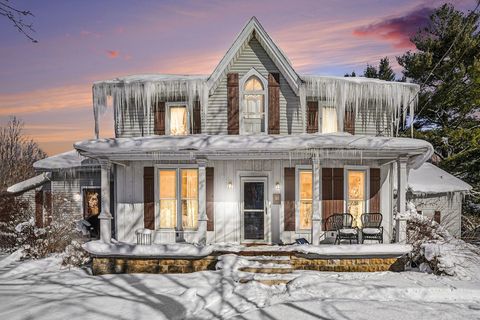 4819 Leonard Street Tallmadge Charter Township MI 49404