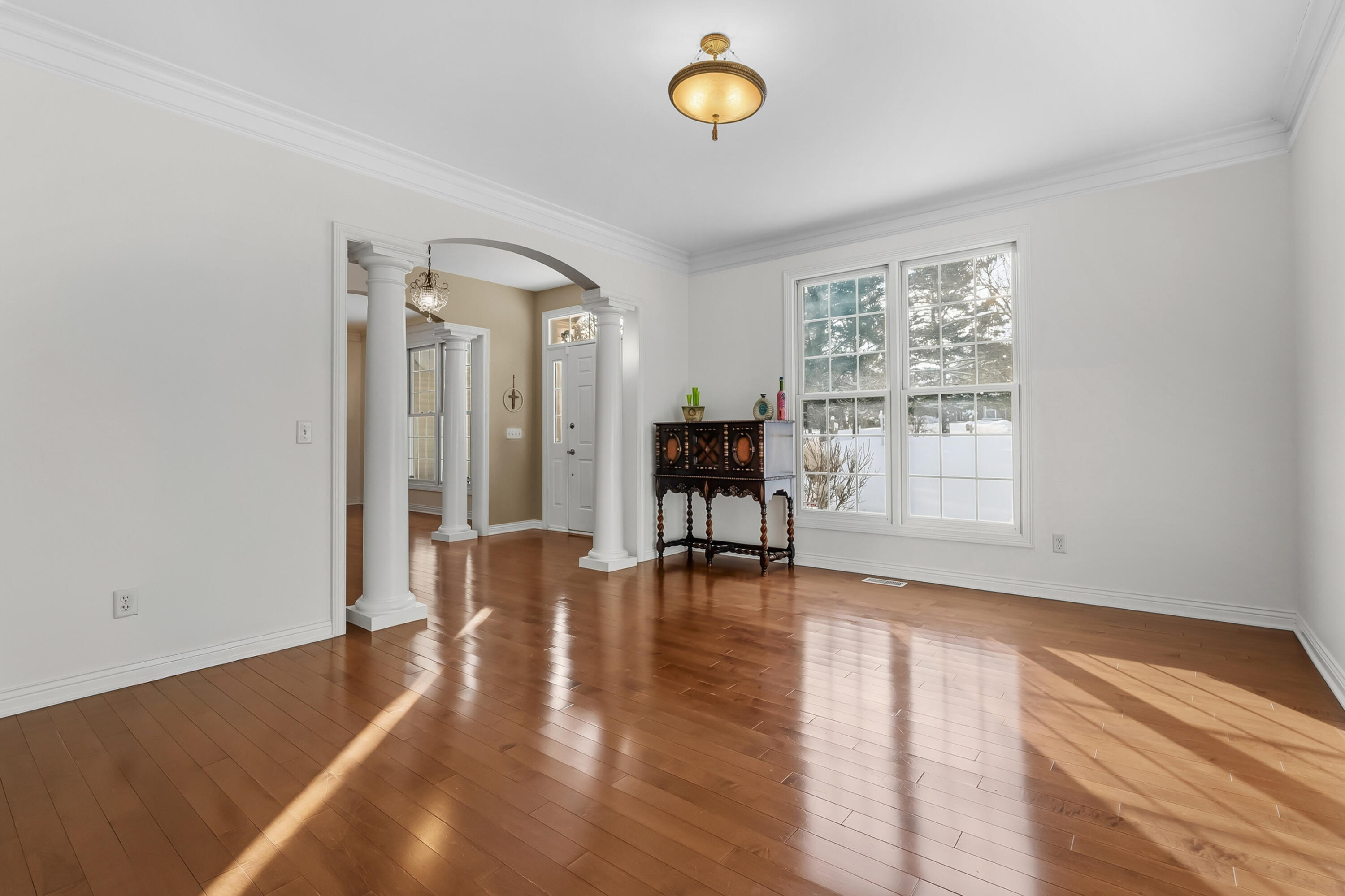 8272 Bainbridge Drive