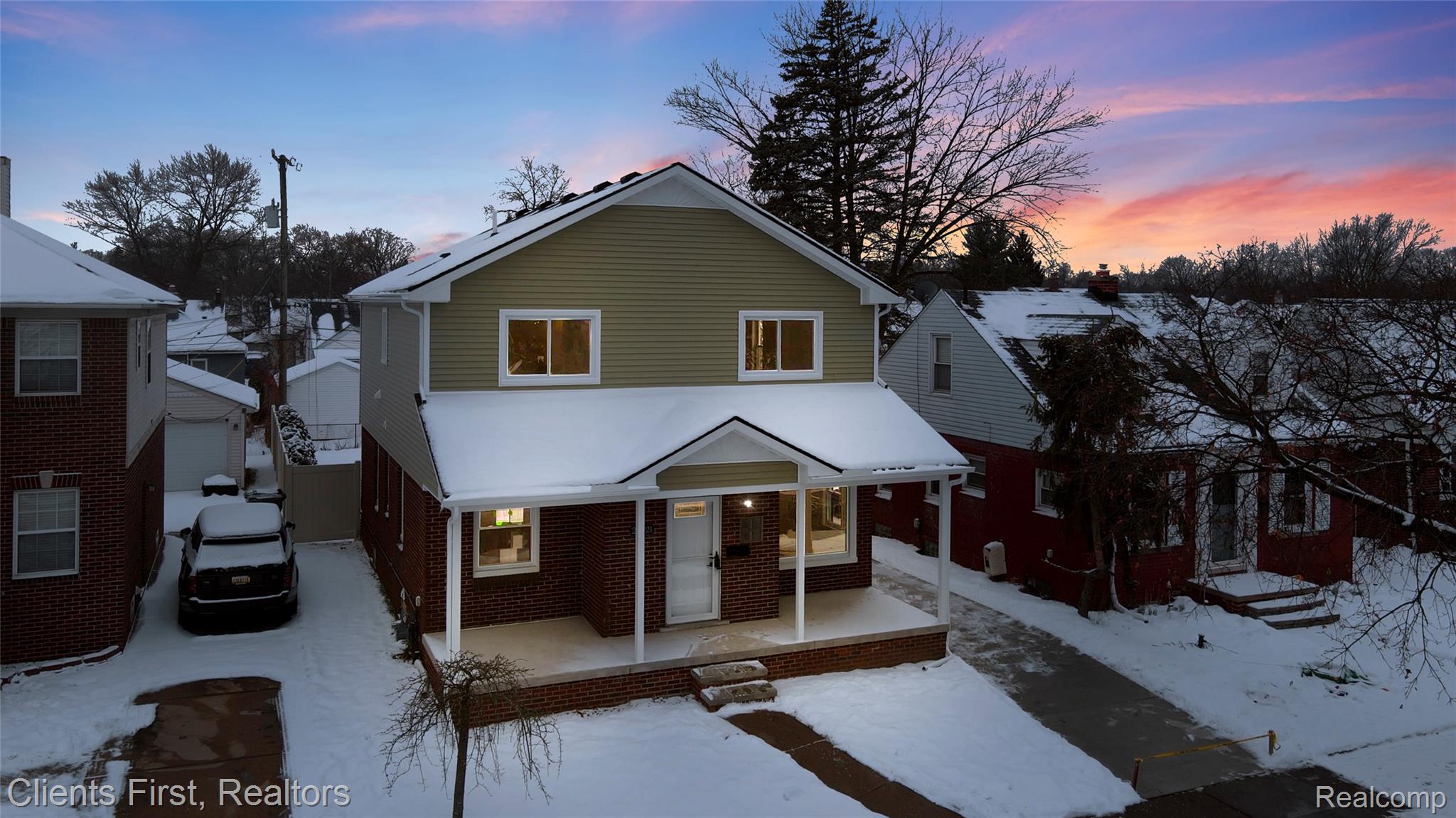 23021 Donaldson Street