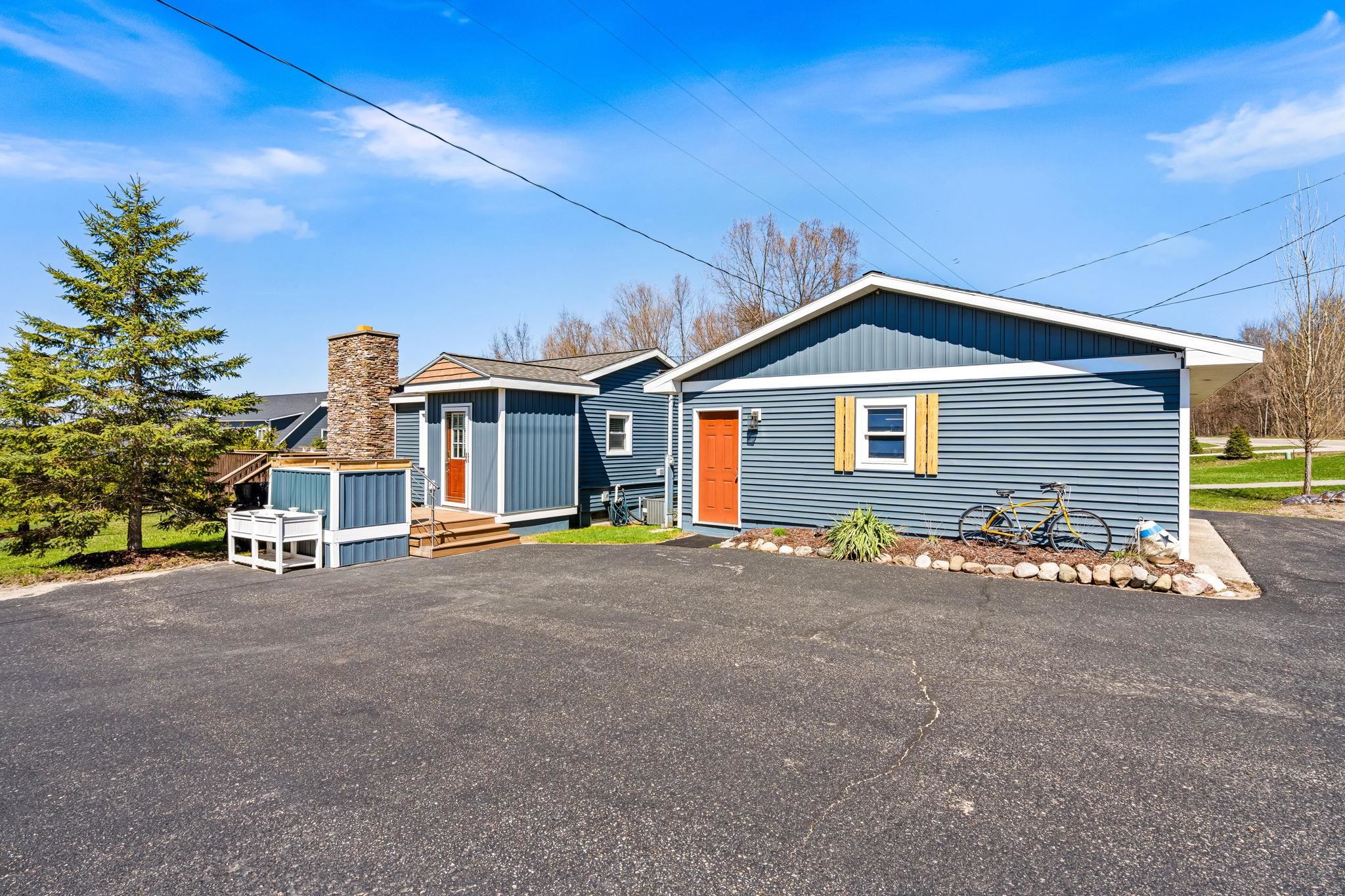 11256 SE Torch Lake Drive