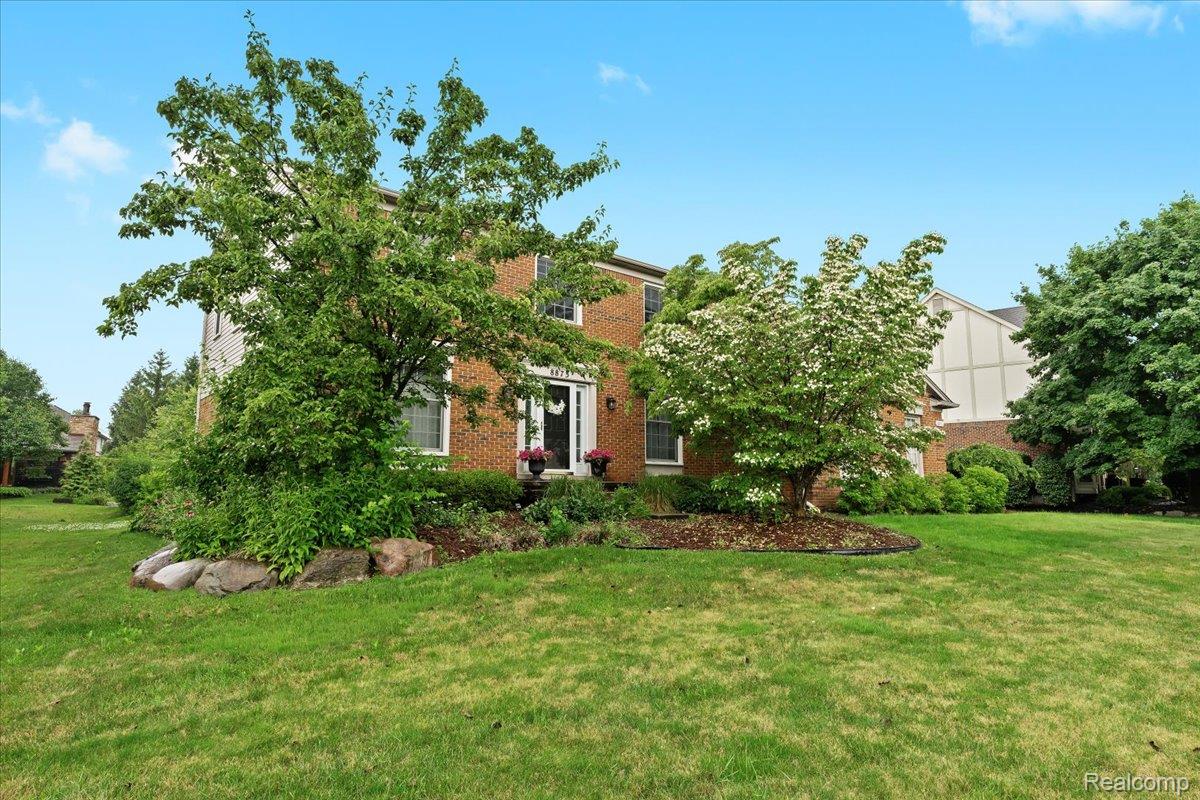 8873 Cobblestone Circle