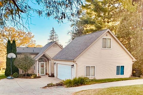 11030 White Lake Road Tyrone Township MI 48430