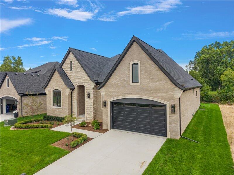57363 Meadowridge Drive