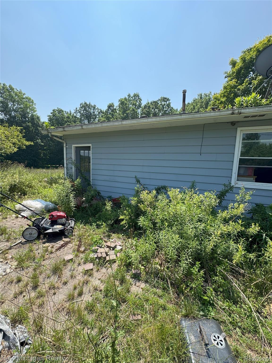 5407 OSTROM Road