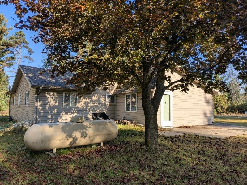 5533 E County Line Road