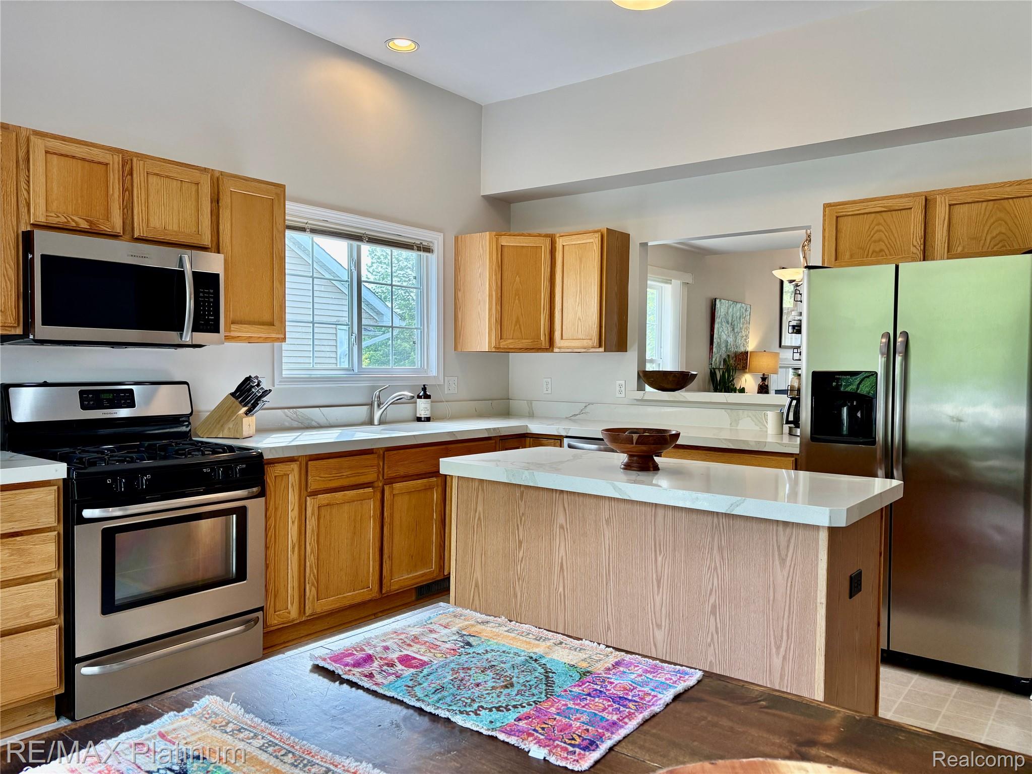 5089 Northfield Drive