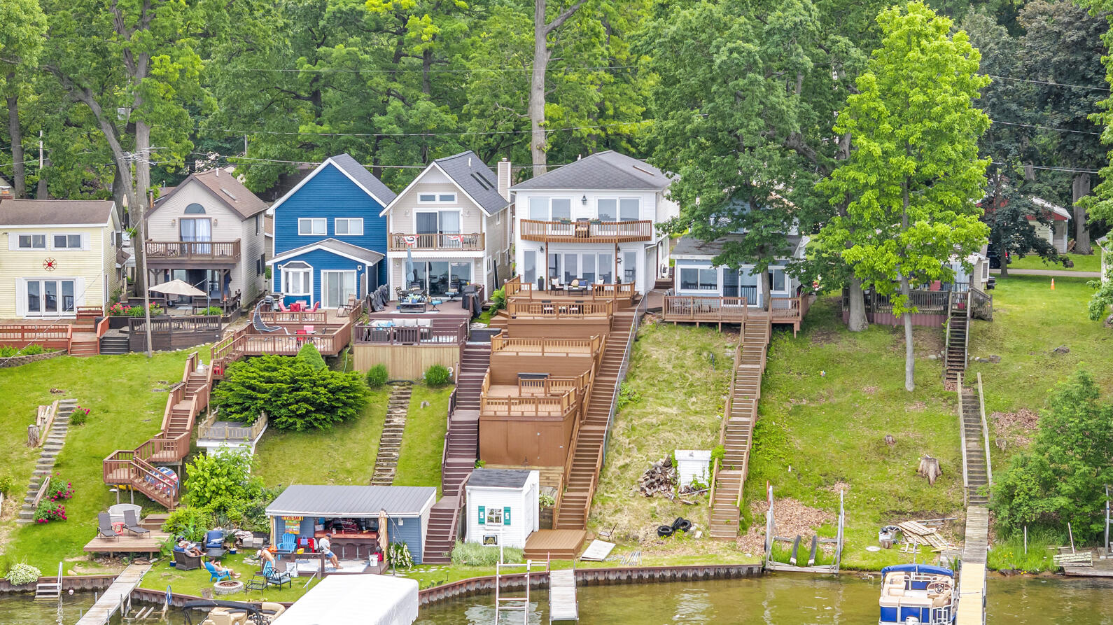 1596 Indian Trail