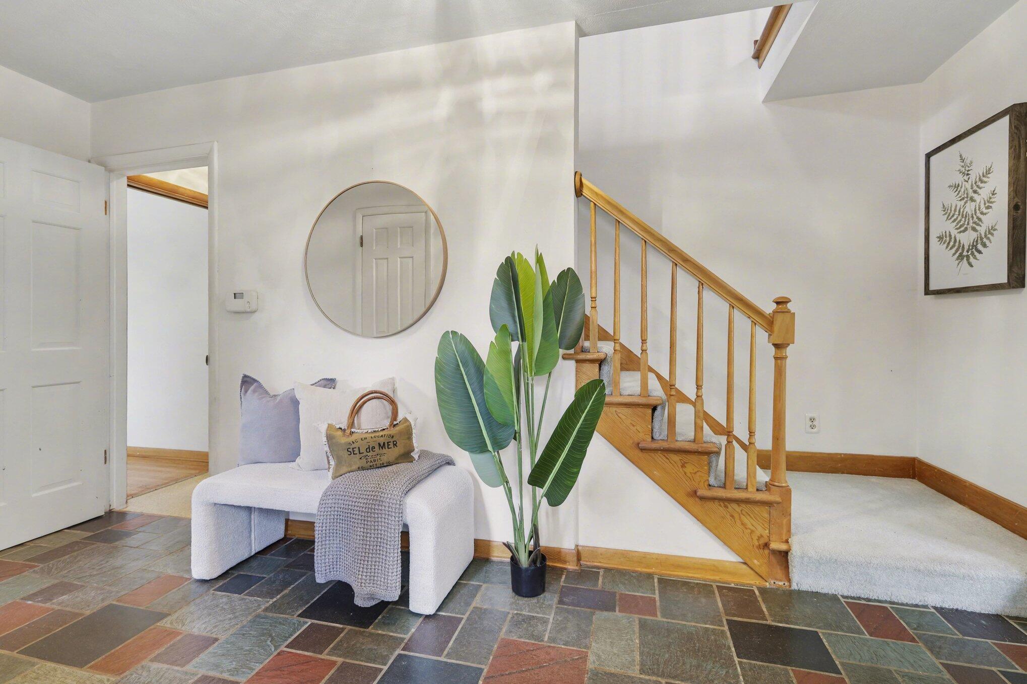 2889 Parkridge Drive
