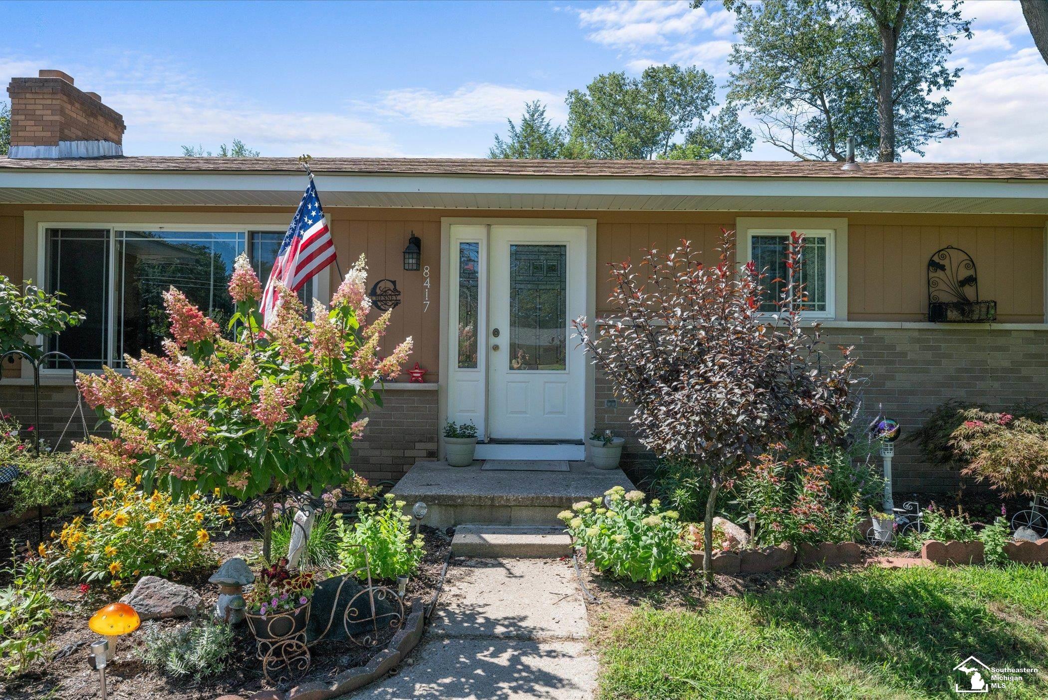 8417 Saratoga Drive