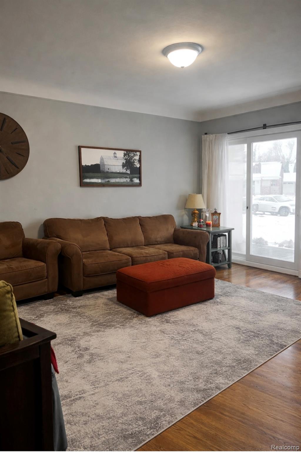 15854 Englewood Avenue