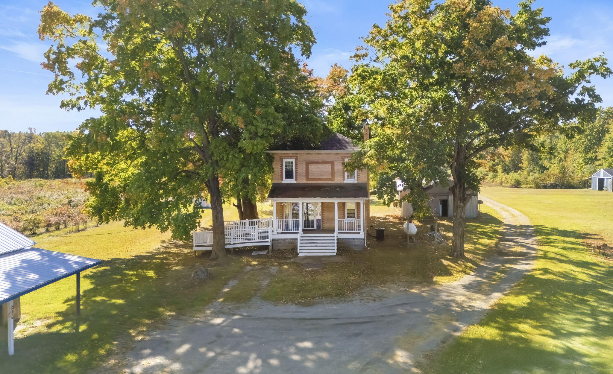 New Buffalo Township, Michigan 49117, United States, 4 Bedrooms Bedrooms, ,2 BathroomsBathrooms,Residential,Active,225452