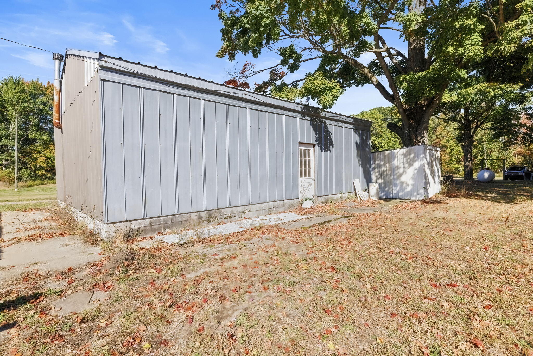 New Buffalo Township, Michigan 49117, United States, 4 Bedrooms Bedrooms, ,2 BathroomsBathrooms,Residential,Active,225452