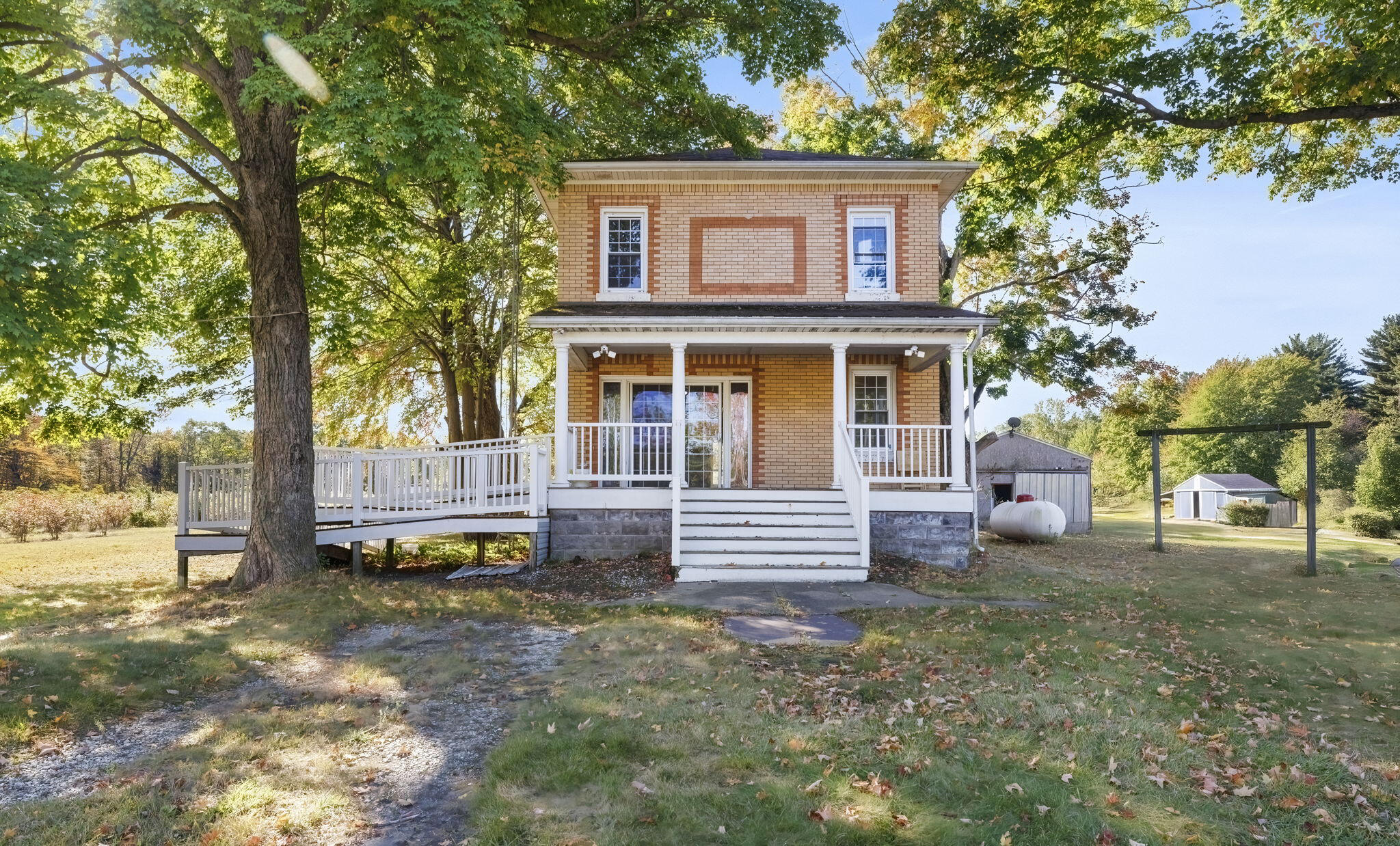 New Buffalo Township, Michigan 49117, United States, 4 Bedrooms Bedrooms, ,2 BathroomsBathrooms,Residential,Active,225452