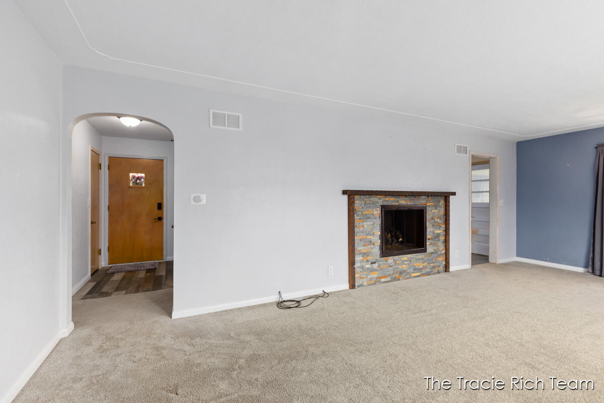 8121 S Youngman Road