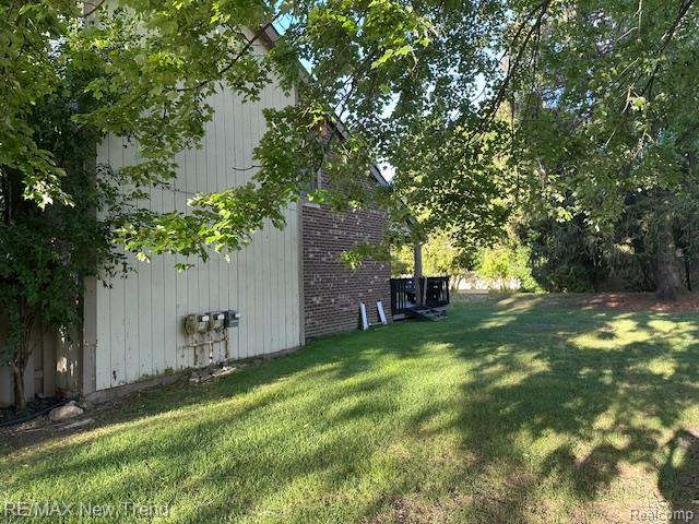 7391 Radcliff Dr