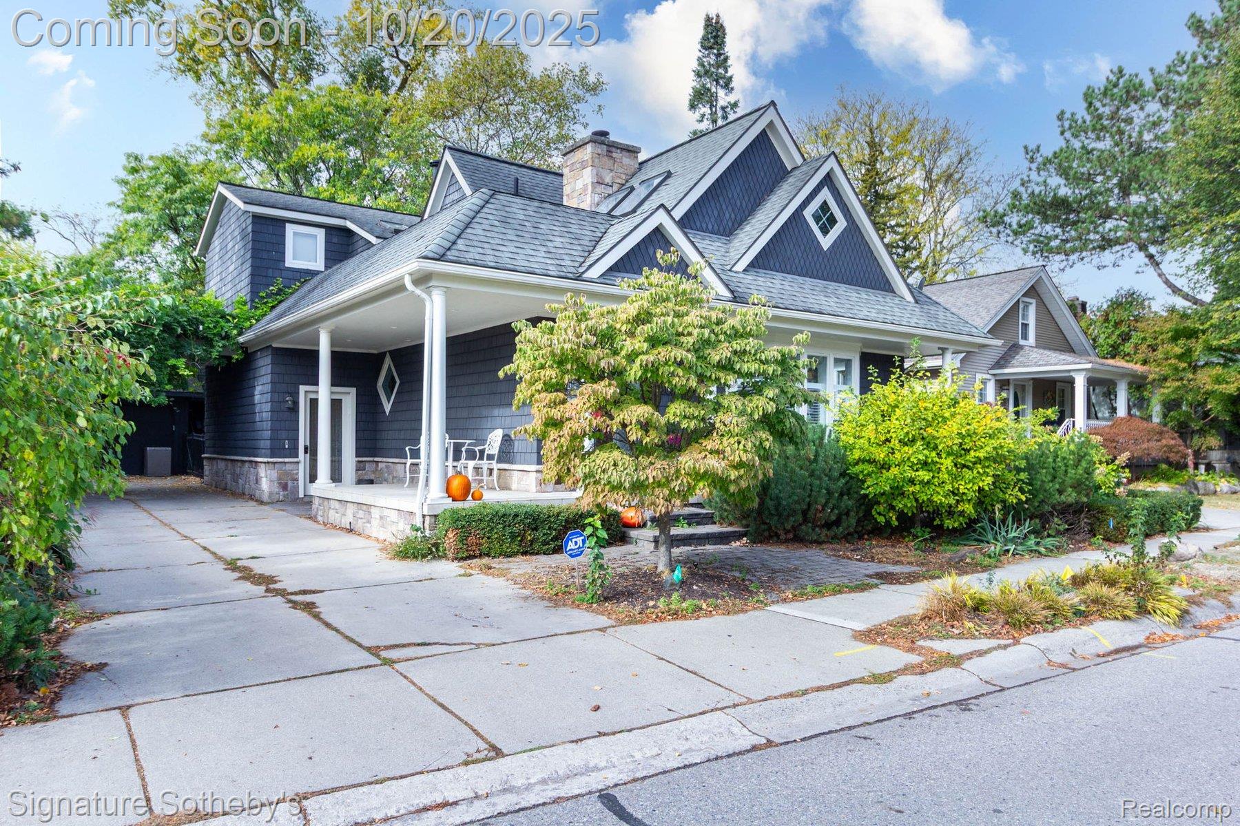 608 Purdy Street