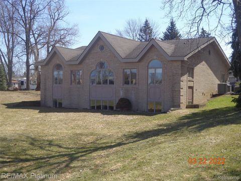11436 HIGHLAND ROAD Hartland Township MI 48353