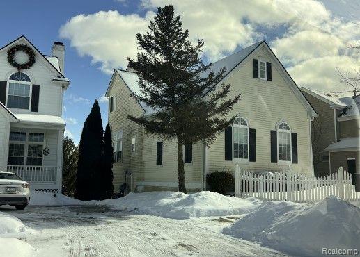 1219 PORTSMOUTH Drive