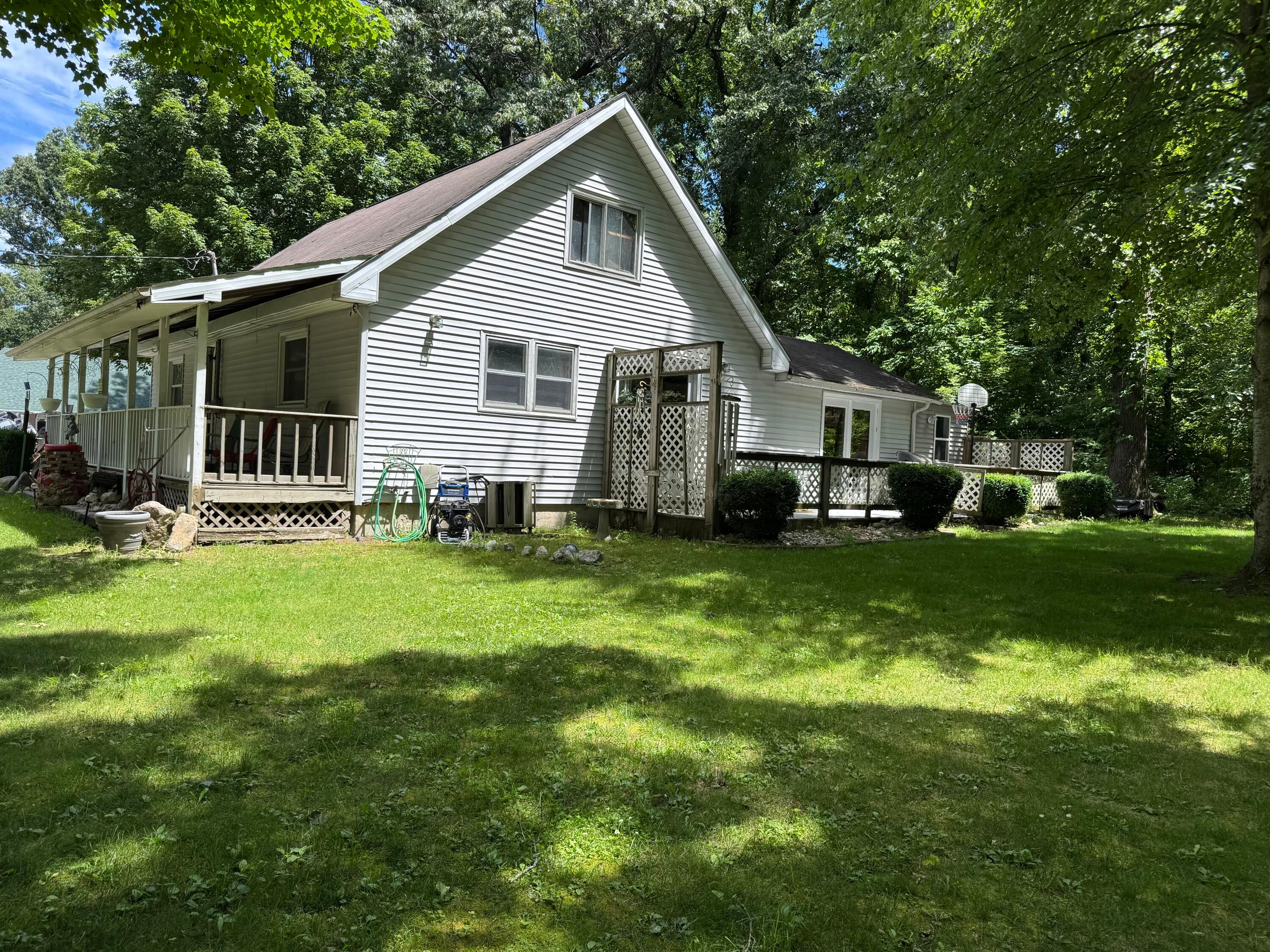 52985 Twin Lakeview Drive
