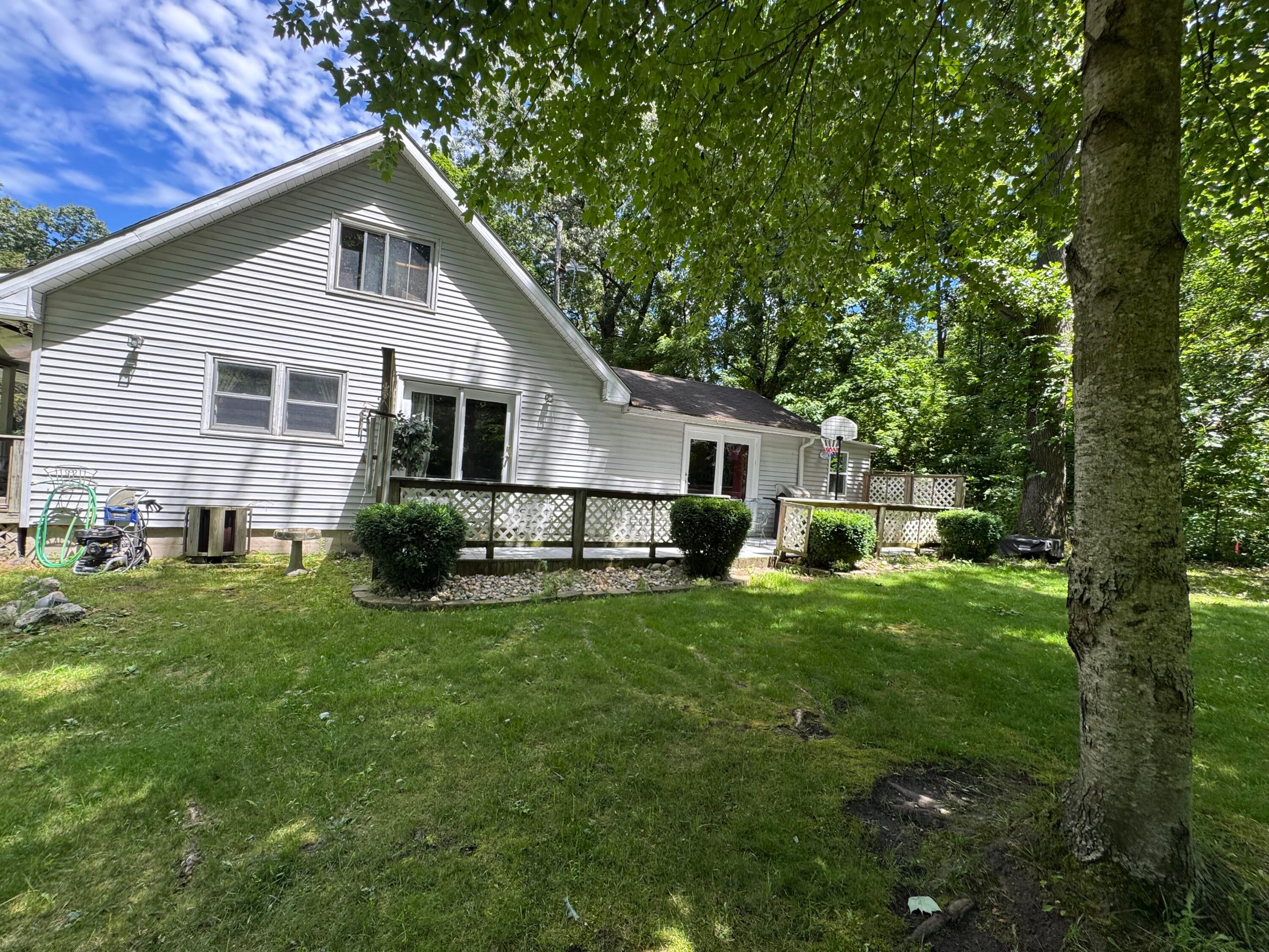 52985 Twin Lakeview Drive