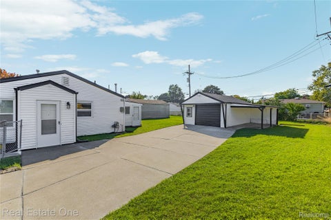 Tiny photo for 7166 Pardee Road, Taylor City, MI 48180 (MLS # 20261083131)
