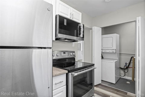 Tiny photo for 7166 Pardee Road, Taylor City, MI 48180 (MLS # 20261083131)