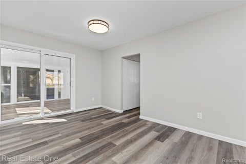 Tiny photo for 7166 Pardee Road, Taylor City, MI 48180 (MLS # 20261083131)