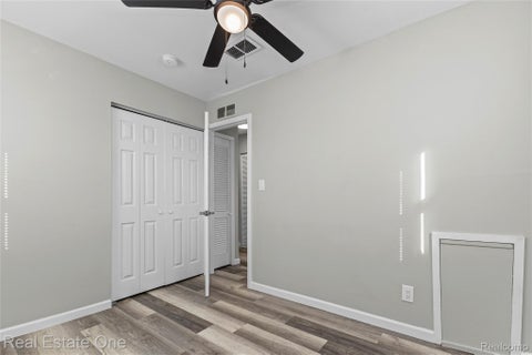 Tiny photo for 7166 Pardee Road, Taylor City, MI 48180 (MLS # 20261083131)