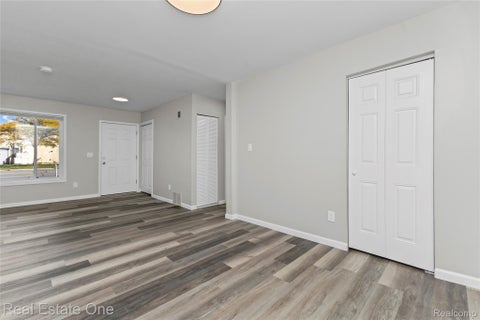 Tiny photo for 7166 Pardee Road, Taylor City, MI 48180 (MLS # 20261083131)
