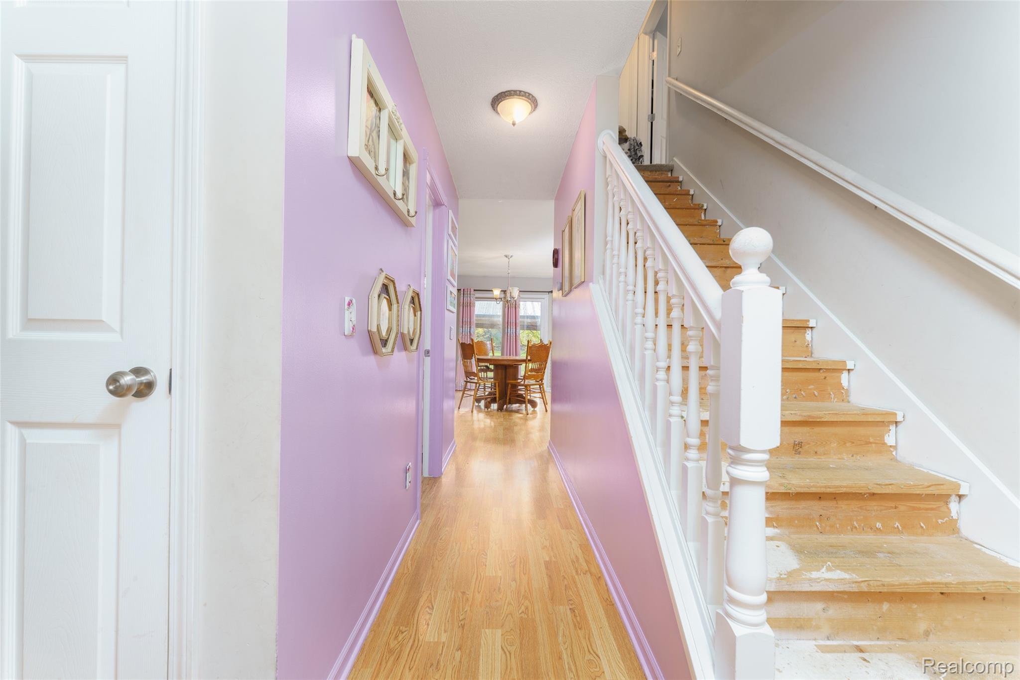 10887 Mackinaw Trail