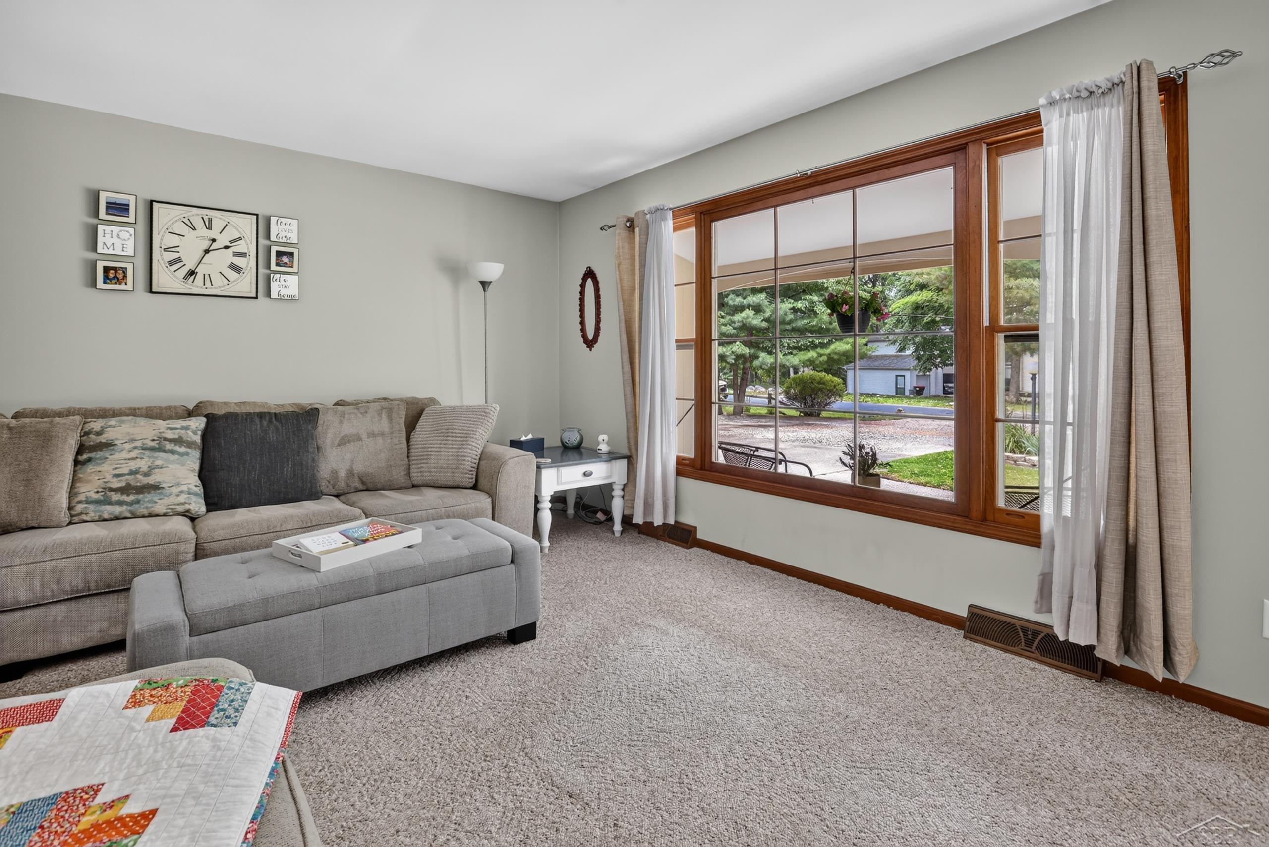 20440 Thornapple Lane