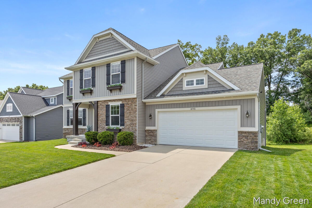495 Highlander Drive NE
