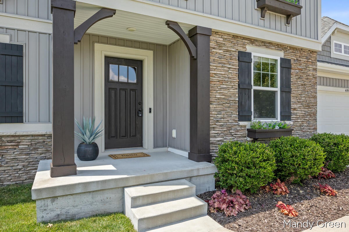 495 Highlander Drive NE