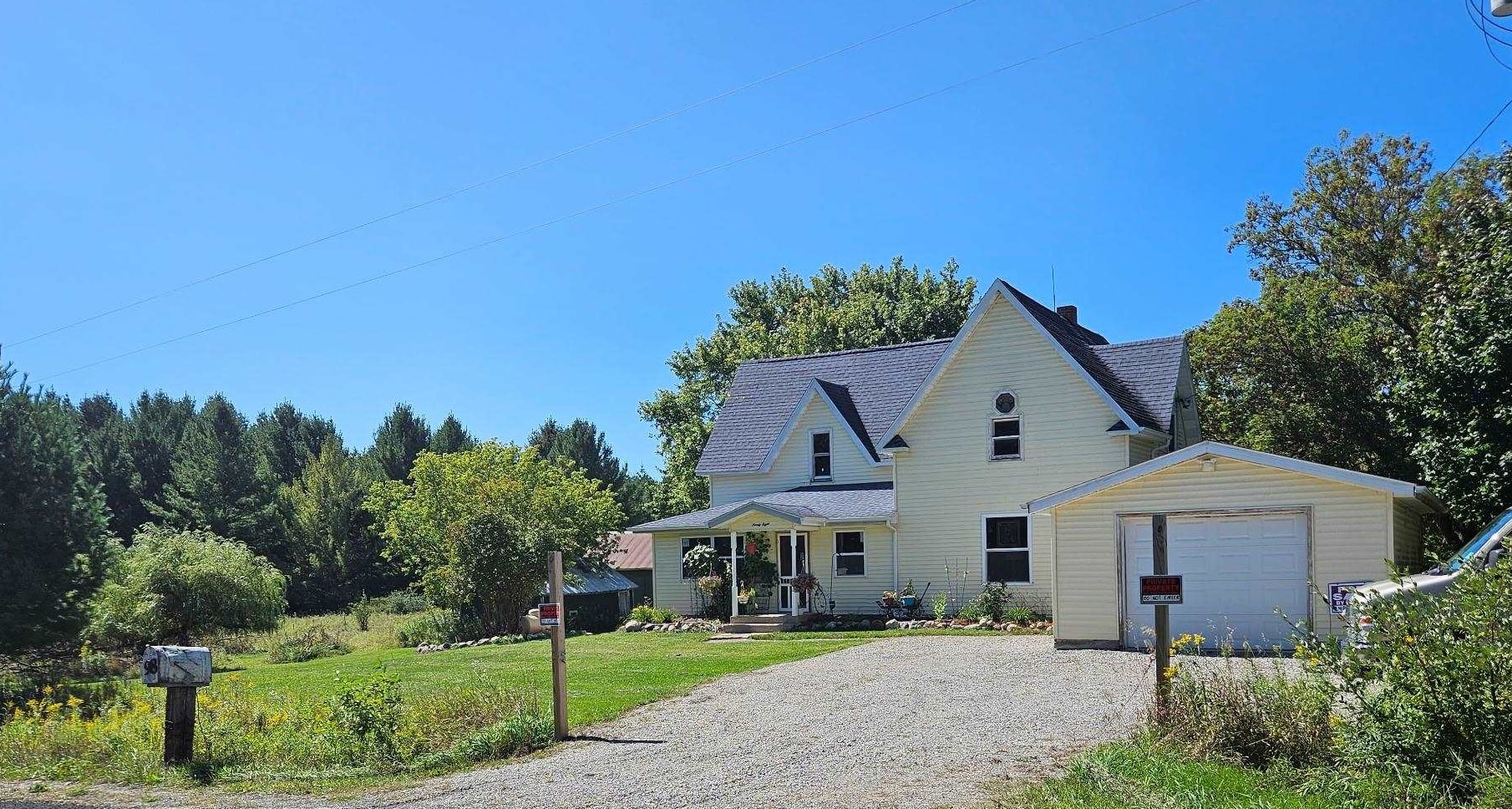 98 Mud Lake Road