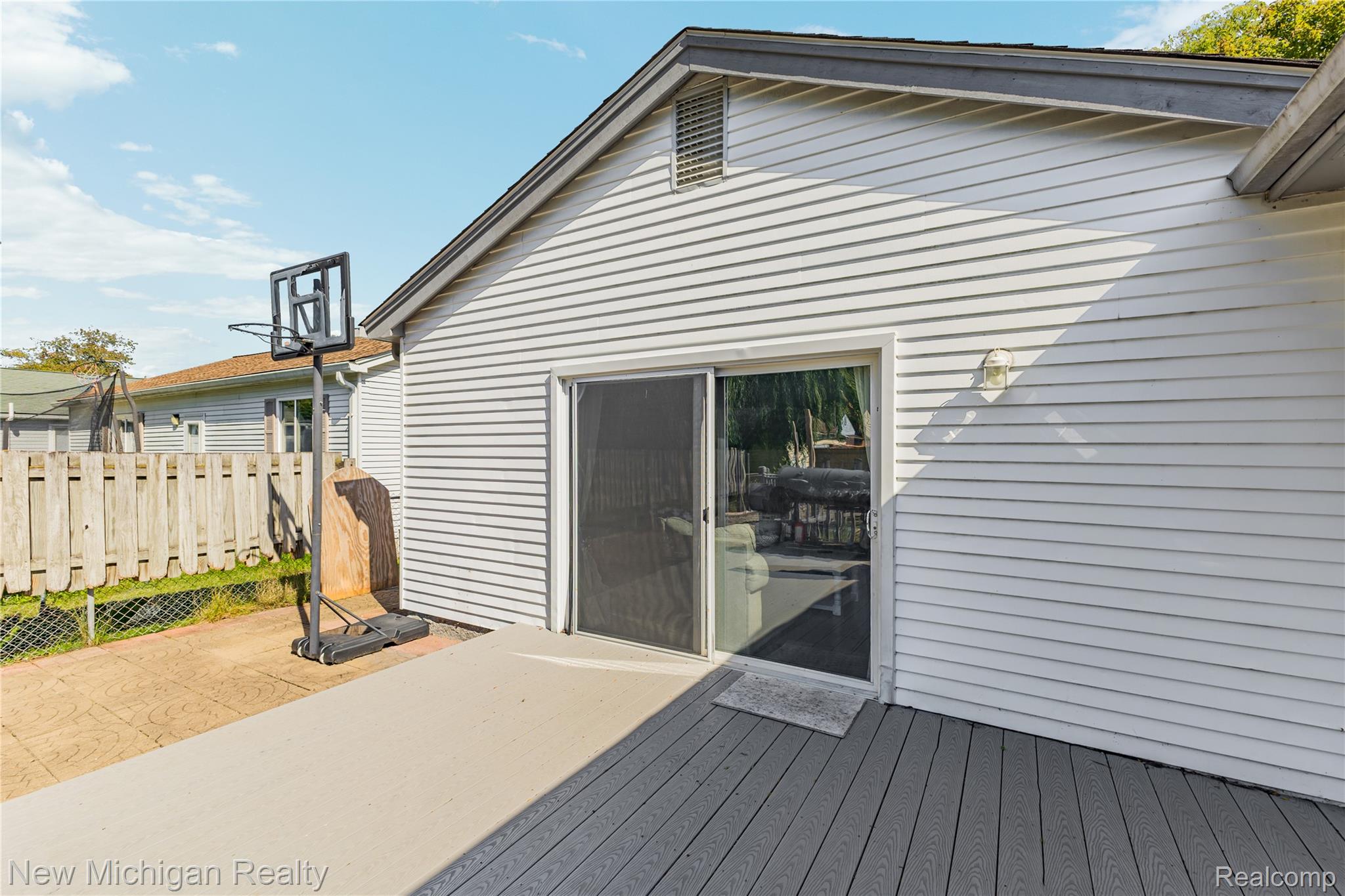 1670 Heritage Drive