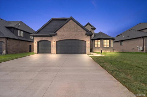 Photo of 24462 Sawgrass Drive, Macomb Township, MI 48042 (MLS # 20261052586)