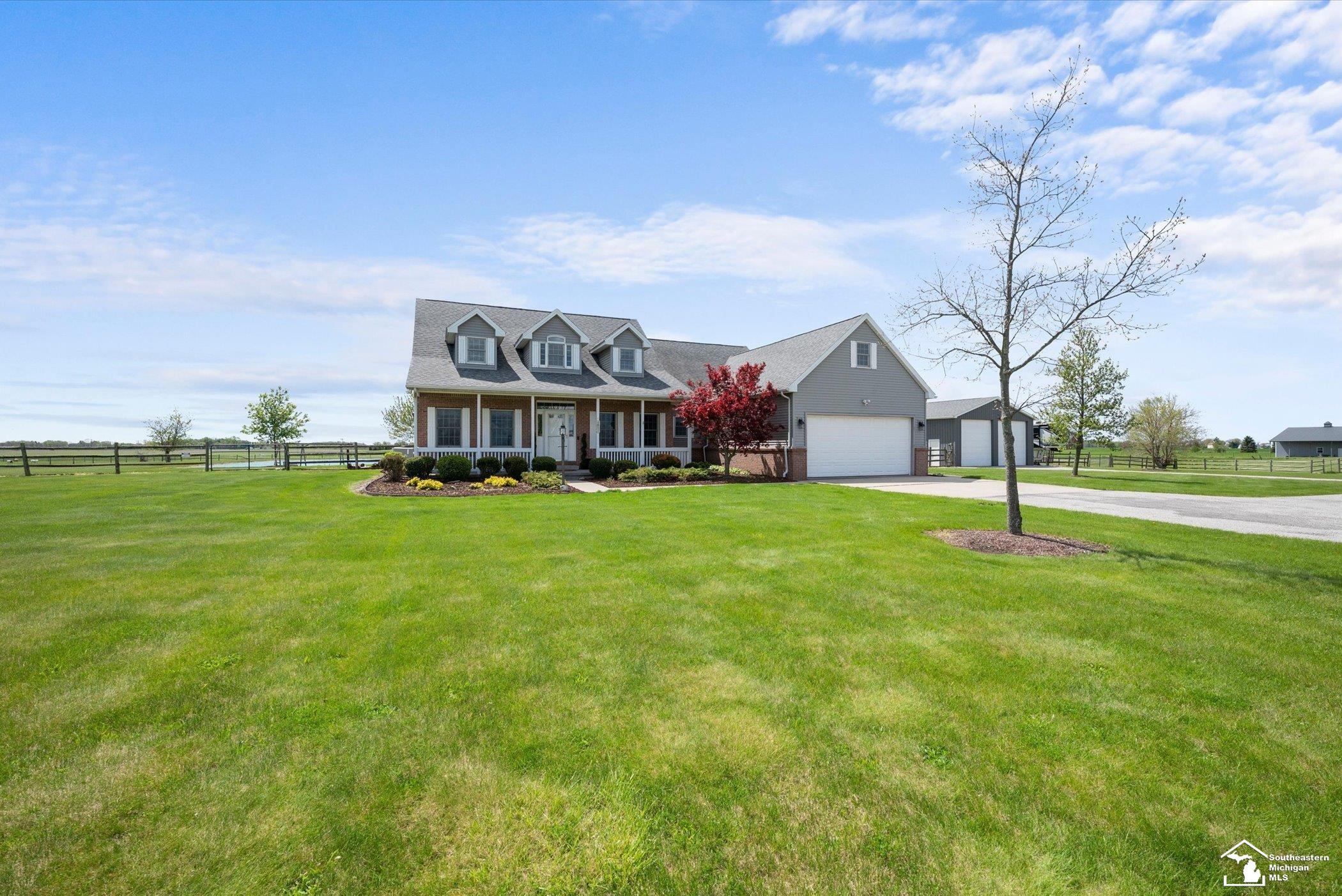 8911 Schroeder Road